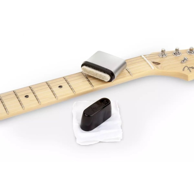 Stīgu kopšanas līdzeklis Fender 0990521100